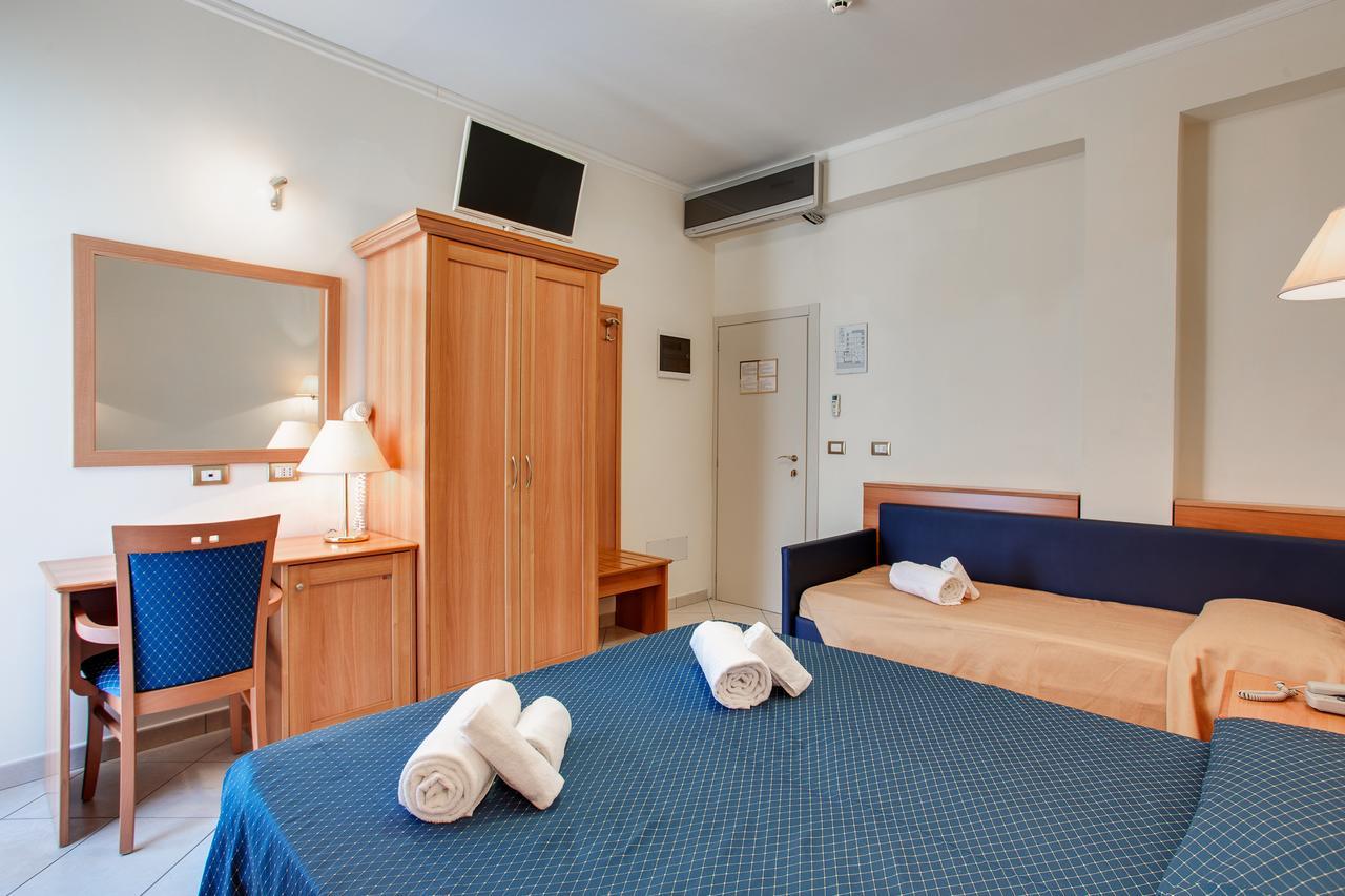 Hotel De La Ville Cesenatico Luaran gambar